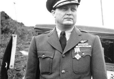 Commodore Leslie Gehres, after eing awarded the Distinguidhed Flying Cross, for his service in Alaska.